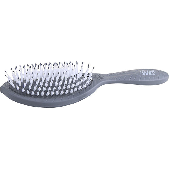Wet Brush Go Green Charcoal Infused Treatment & Shine Brush 1pc