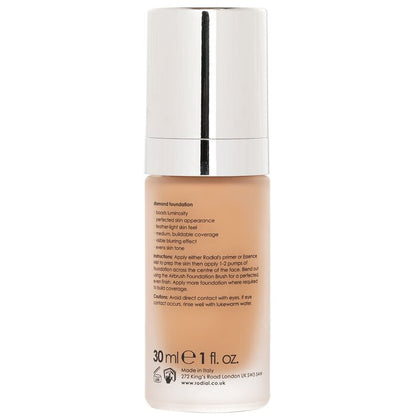 Rodial Diamond Foundation - Nr. 30, 30 ml