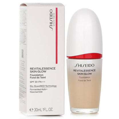 Shiseido Revitalessence Skin Glow Foundation SPF 30 - # 250 Sand 30ml/1oz